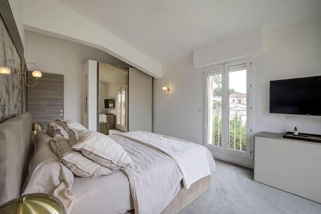 ואלאוריס Villa Julia First מראה חיצוני תמונה